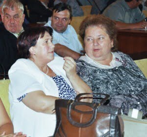 Maria Cojocaru, şi primăriţa comunei Cacica, Elena Boloca