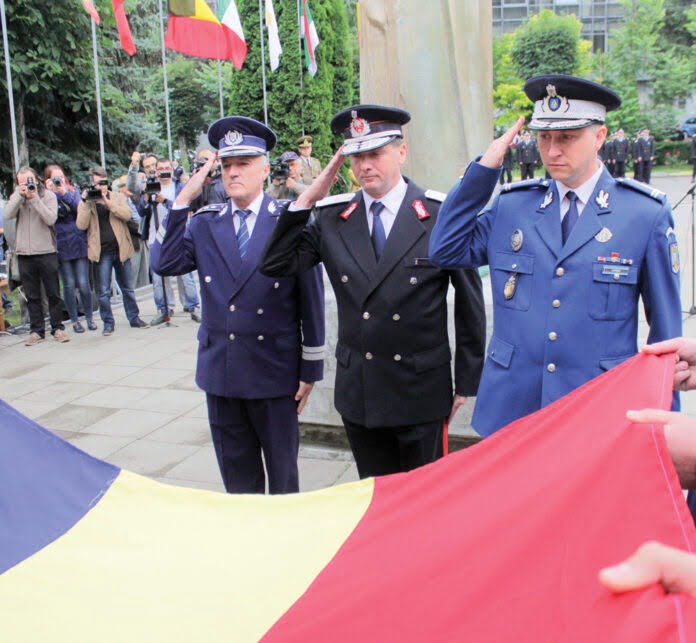burlui-drapel-iunie-2015.jp