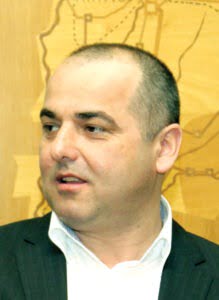  Dan Chidoveţ