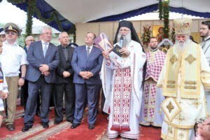 Ion Lungu, Gheorghe Flutur şi stareţul Mănăstirii Putna