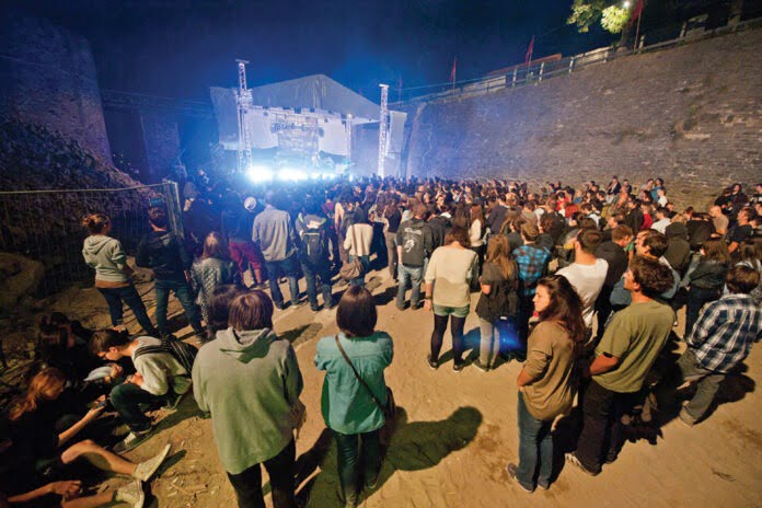 rock-castle-2_29