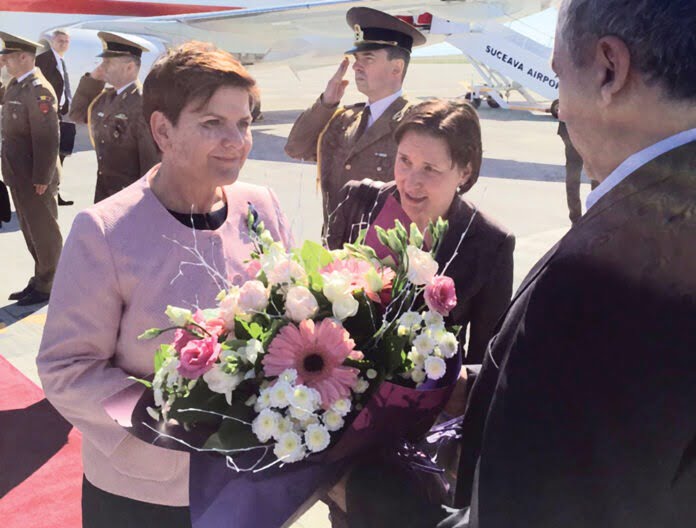 harasim-premier-polonia-flo