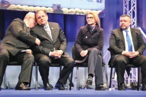 Lideri ai PNL Suceava şi doamna de la Bucureşti