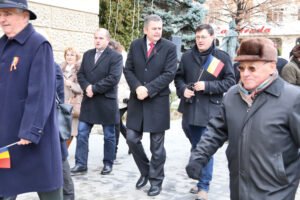 Eugen Bejinariu,  Tiberiu Brădăţan