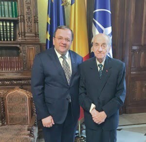 Gheorghe Flutur alături de Mircea Ionescu Quintus