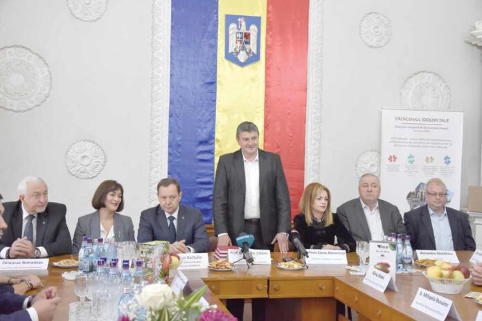 lituanieni-prezidiu-faltice