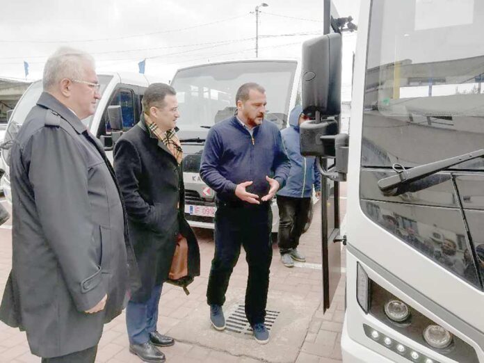 lungu-ambasador-autobuze