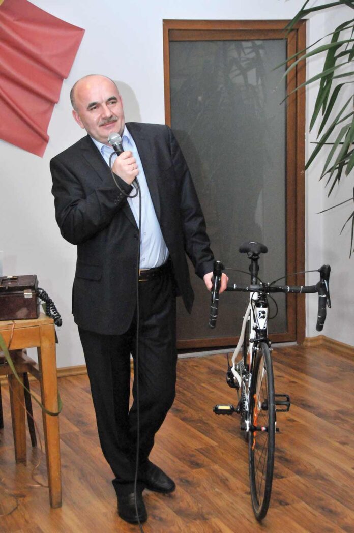 tibi-La-Gura-Humorului,-la-