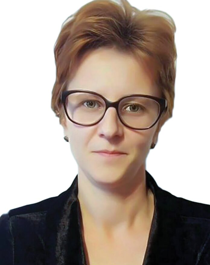 laura-morar-nou-alb