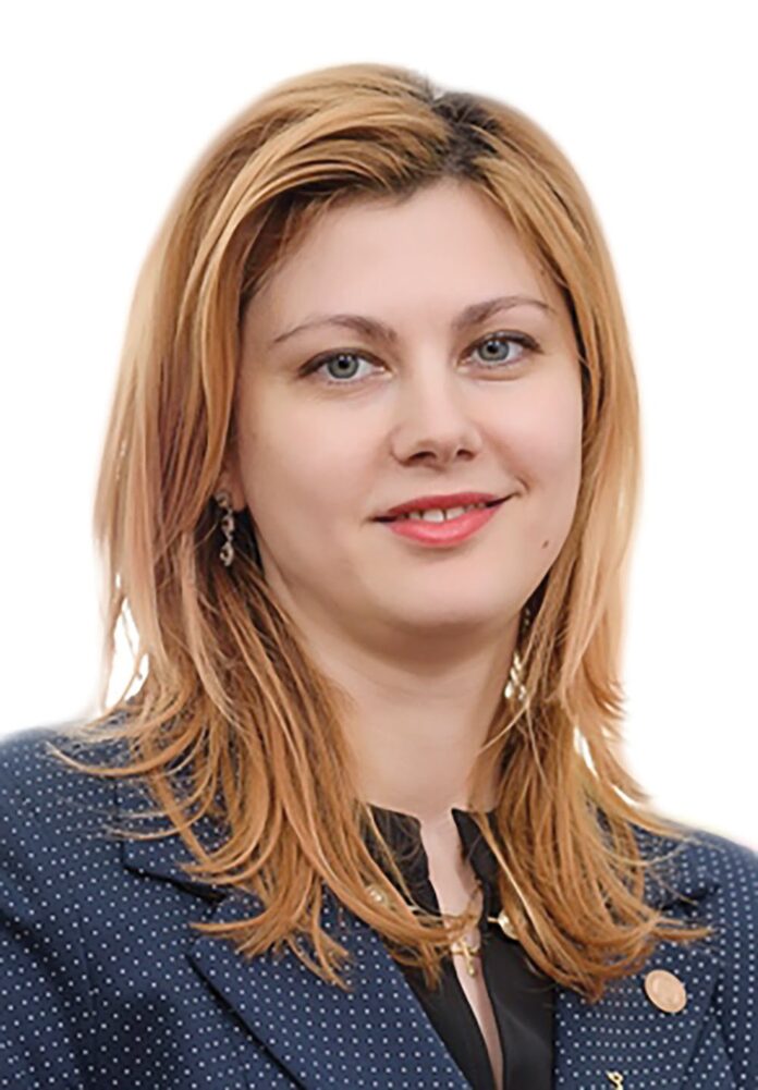 maricela-cobuz-alb