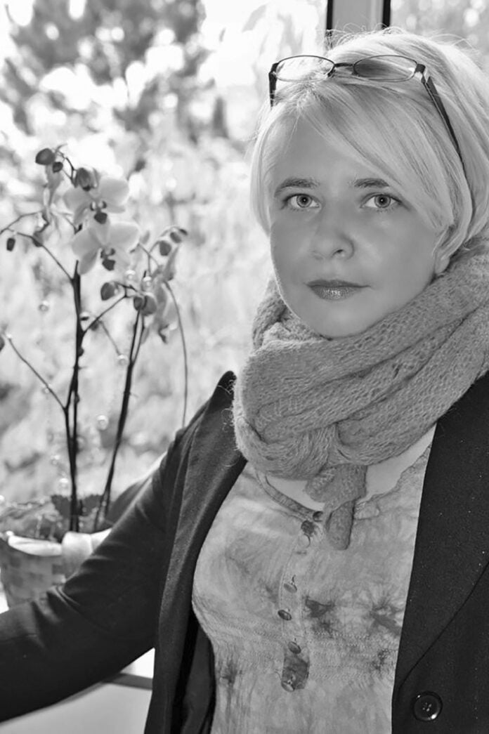 Carmen-Veronica-Steiciuc,--