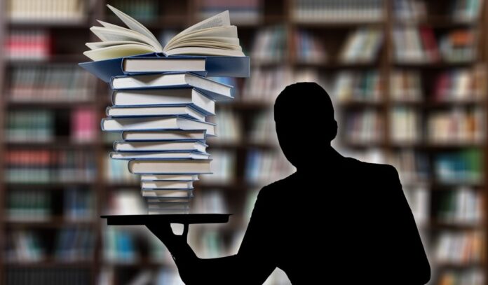 books-g58b04b7e8_1280