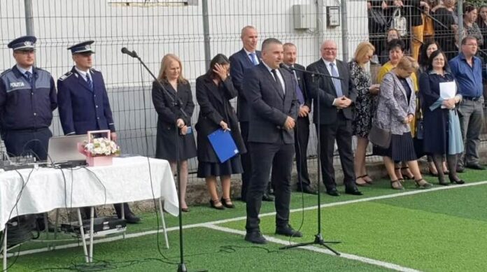 popoiu-latcu-voda-teren