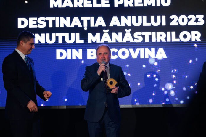 barba-premiu-manastiri