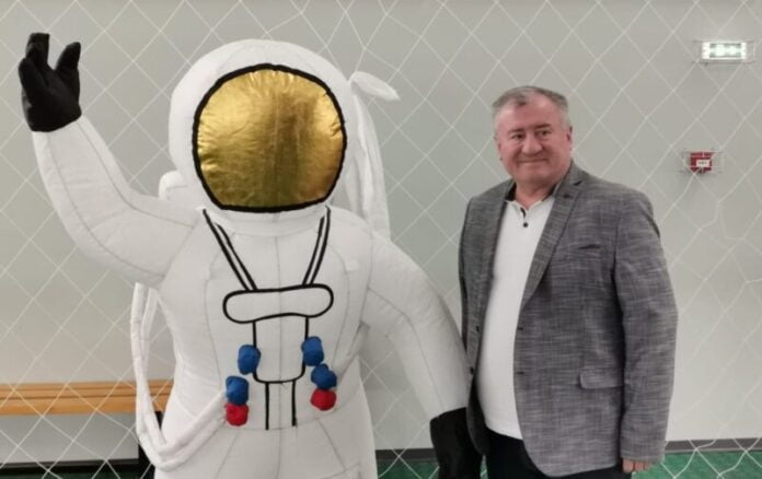 fron cosmonaut