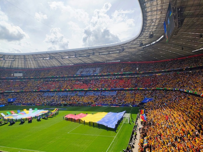 rom-ucraina-steag