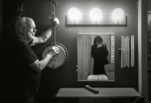 POLLY SAMSON: Totul se naște în urechea celui care ascultă și în ochiul celui care privește