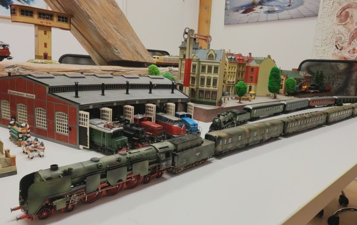 tren-nicu