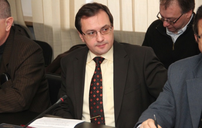 Eugen-Mogos-directorul-APIA