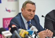 Aeroportul a răzbunat Universitatea