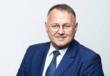 Prezența fostului dăunează proiectului