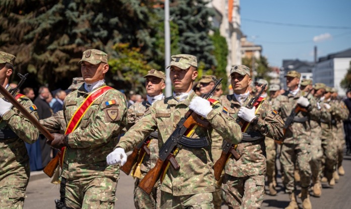militari-zi-imn