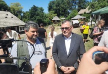 Adevăratul tîrg