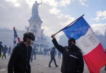 Nemulțumirea și tensiunea socială nu flutură doar steagul Franței